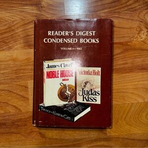 Reader's Digest Condensed Books Hardcover 1982 Volume 1 GOLD PAGES Orig. Cover